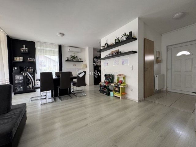 Eladó ikerház, Üllőn 94.99 M Ft, 4 szobás