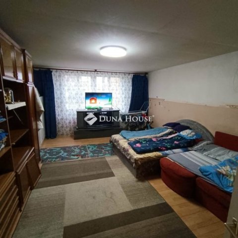 Eladó családi ház, Kecskeméten 22 M Ft, 3 szobás