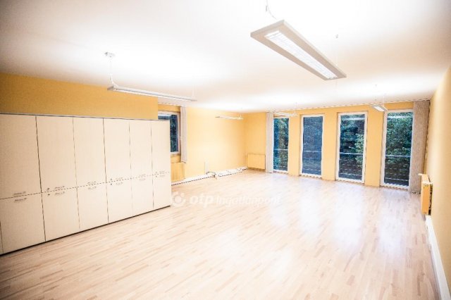 Eladó családi ház, Budapesten, II. kerületben 1540 M Ft