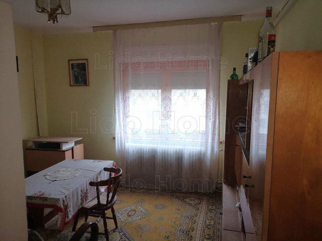 Eladó családi ház, Dunaszegen 38 M Ft, 4 szobás