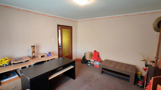 Eladó családi ház, Nyugotszenterzsébeten 22 M Ft, 3 szobás