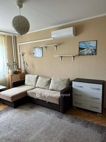 Eladó panellakás, Budapesten, IV. kerületben 74.9 M Ft