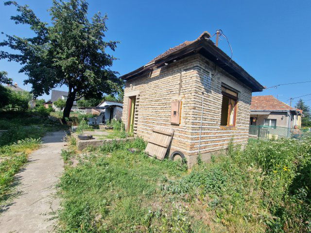 Eladó családi ház, Halásztelken 32.8 M Ft, 1 szobás
