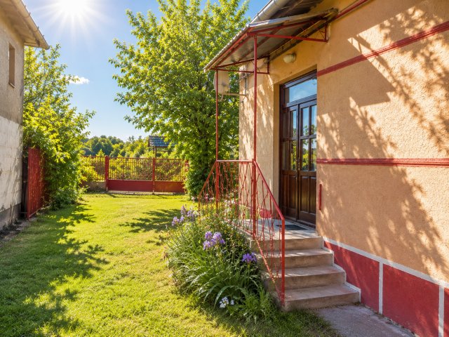 Eladó családi ház, Hosszúpályin 36 M Ft, 2 szobás