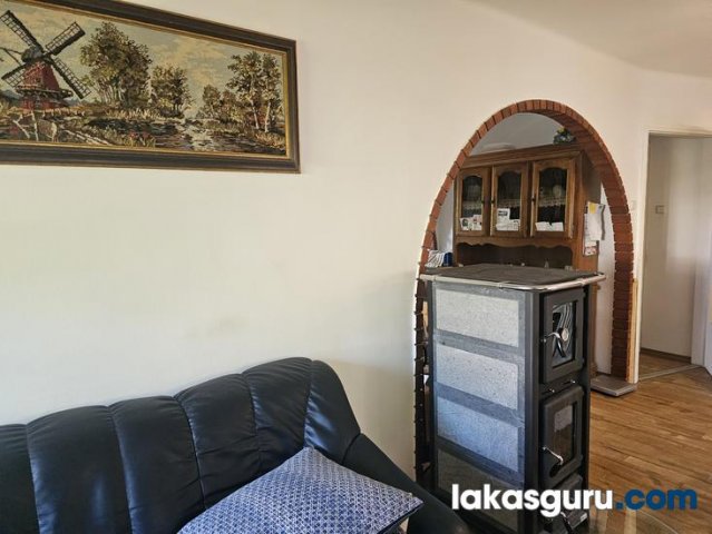 Eladó nyaraló, Borgátán 45 M Ft, 3 szobás