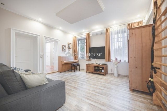 Eladó családi ház, Lajosmizsén 229 M Ft, 5 szobás