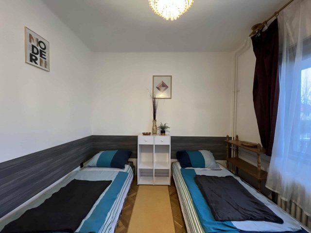 Eladó családi ház, Miskolcon 69.8 M Ft, 7 szobás