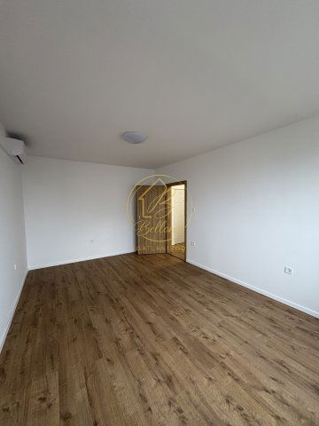 Eladó panellakás, Pécsett 44.9 M Ft, 1+1 szobás