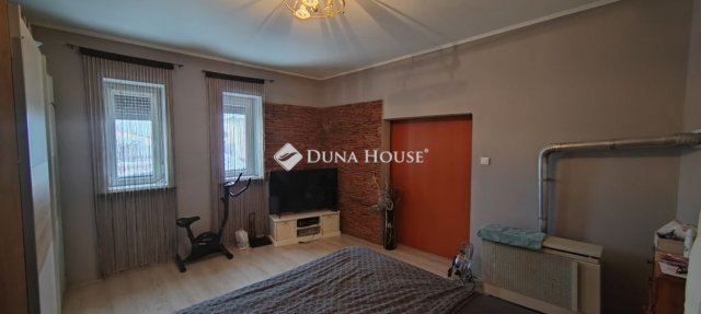 Eladó téglalakás, Nagykanizsán 29.9 M Ft, 2 szobás