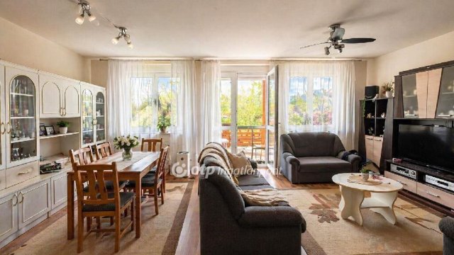 Eladó sorház, Egerben 94.9 M Ft, 4 szobás / költözzbe.hu