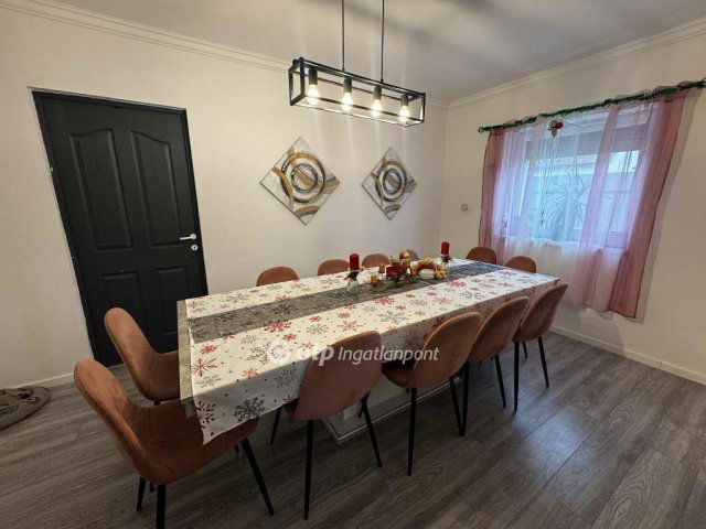 Eladó családi ház, Hosszúpályin 39.999 M Ft, 4 szobás