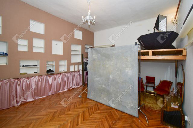 Eladó téglalakás, Szegeden 15 M Ft, 2 szobás