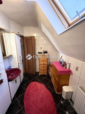 Eladó ikerház, Budapesten, XVIII. kerületben 145 M Ft, 4 szobás