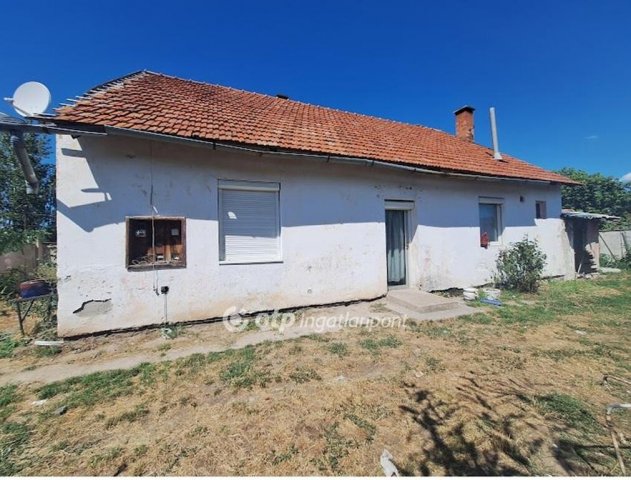 Eladó családi ház, Eleken 10.3 M Ft, 5 szobás