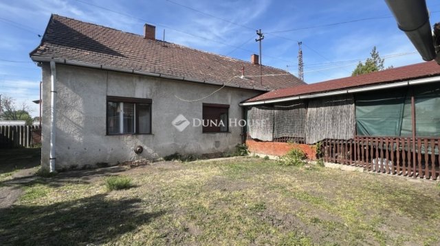 Eladó családi ház, Füzesabonyban 16.9 M Ft, 1+1 szobás