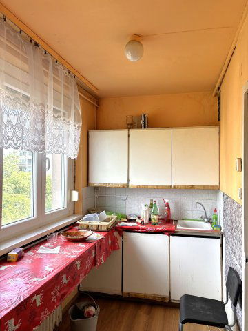 Eladó panellakás, Budapesten, III. kerületben 79.99 M Ft