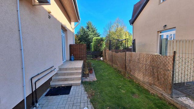 Eladó téglalakás, Gödön 94.5 M Ft, 4 szobás