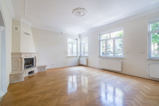 Eladó iroda, Debrecenben 450 M Ft, 4 szobás / költözzbe.hu
