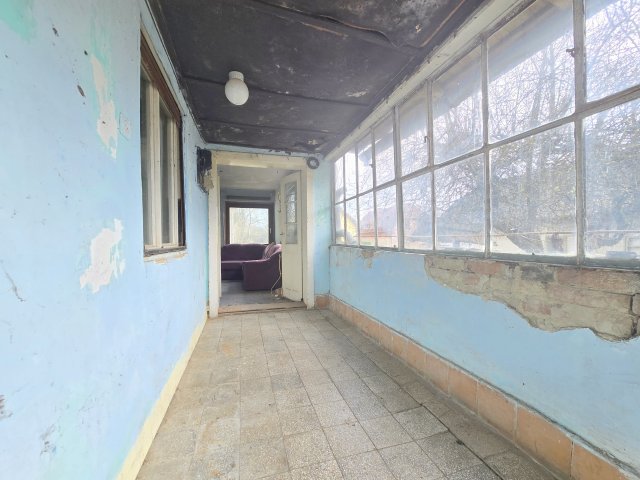 Eladó családi ház, Bakon 19 M Ft, 3 szobás