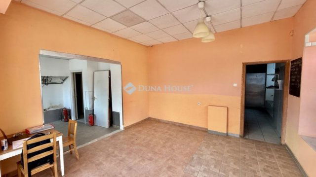 Eladó üzlethelyiség, Budapesten, XIV. kerületben 93.9 M Ft