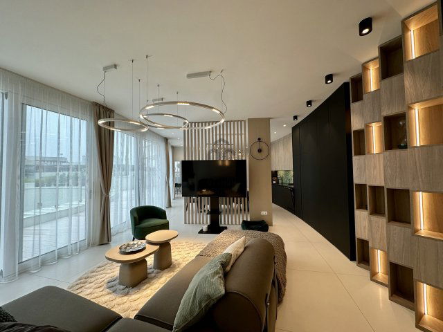 Eladó téglalakás, Debrecenben 350 M Ft, 3 szobás