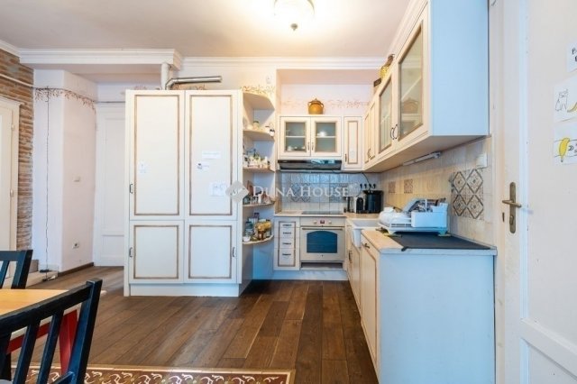 Eladó téglalakás, Budapesten, II. kerületben 184.99 M Ft