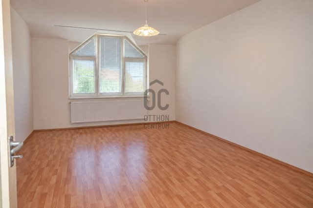 Eladó téglalakás, Nyíregyházán 35.5 M Ft, 1 szobás