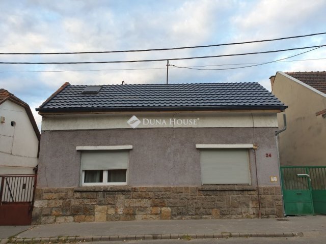 Eladó téglalakás, Budapesten, IV. kerületben 69.9 M Ft, 2 szobás