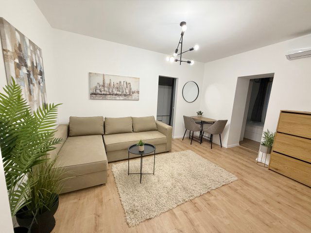 Kiadó téglalakás, albérlet, Pécsett 240 E Ft / hó, 3 szobás
