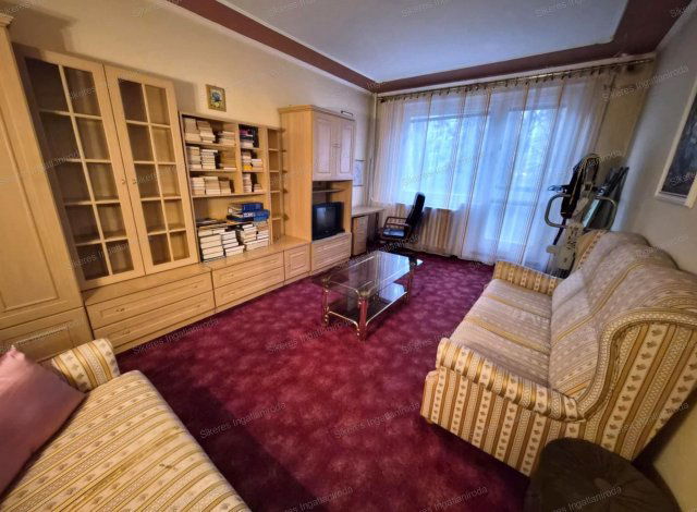 Eladó panellakás, Tatabányán 41.5 M Ft, 2 szobás