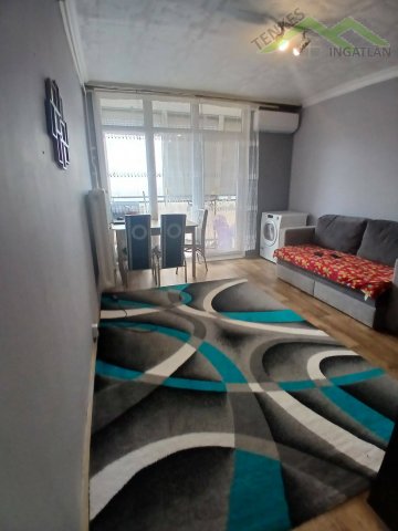 Eladó panellakás, Siklóson 35 M Ft, 3 szobás