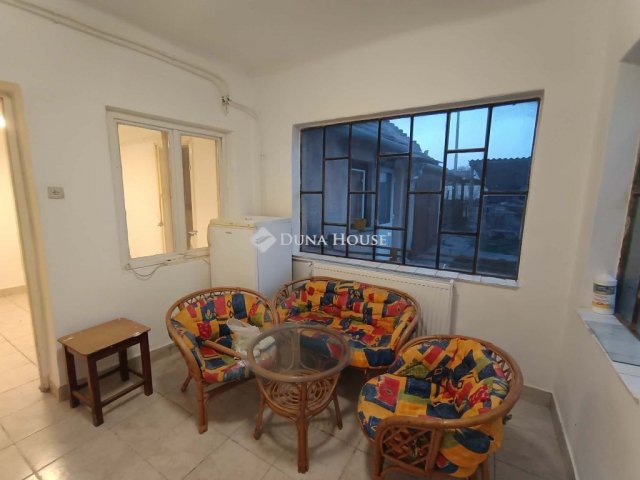 Eladó családi ház, Szentlőrincen 35.5 M Ft, 3 szobás