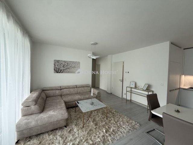 Eladó téglalakás, Budapesten, XIII. kerületben 220 M Ft