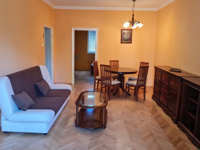 Kiadó téglalakás, albérlet, IX. kerületben, Csengettyű utcában