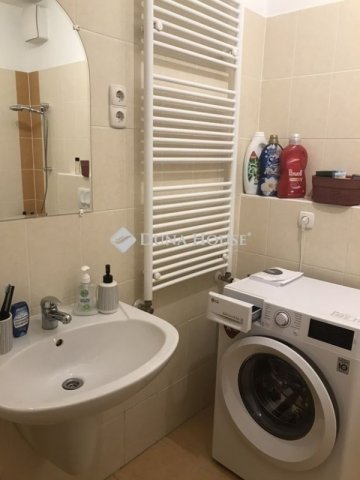 Eladó téglalakás, Budapesten, IX. kerületben 71 M Ft, 1 szobás