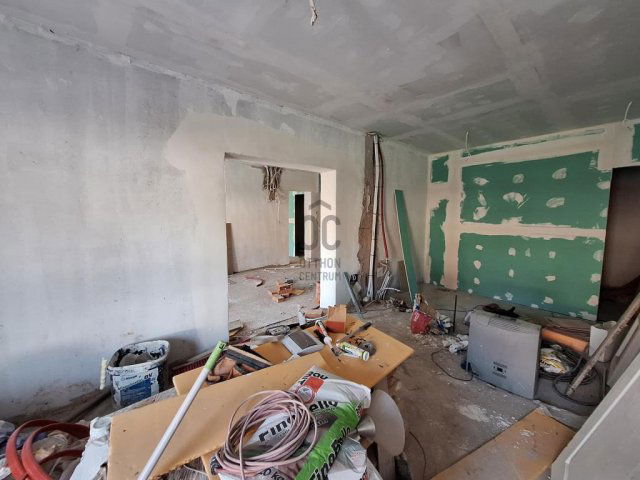 Eladó téglalakás, Szigetszentmiklóson 65 M Ft, 2 szobás