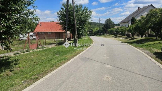 Eladó családi ház, Káván 37.9 M Ft, 2 szobás