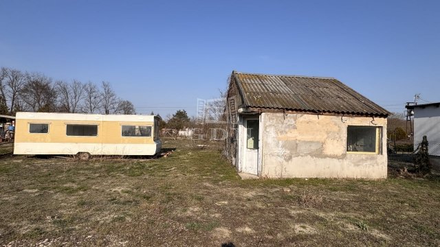 Eladó telek, Szatymazon 7.2 M Ft / költözzbe.hu