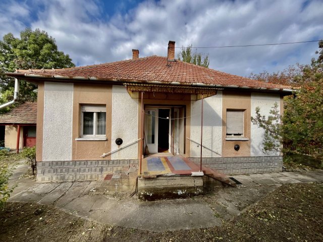 Eladó családi ház, Jászalsószentgyörgyon 14.9 M Ft, 3 szobás