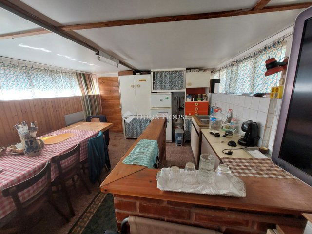 Eladó nyaraló, Érsekcsanádon 12.5 M Ft, 2 szobás