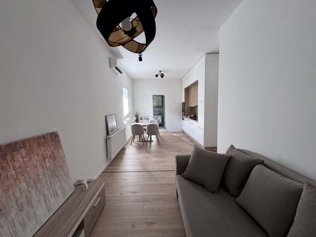 Eladó téglalakás, Pécsett, Mária utcában 69.9 M Ft, 3 szobás