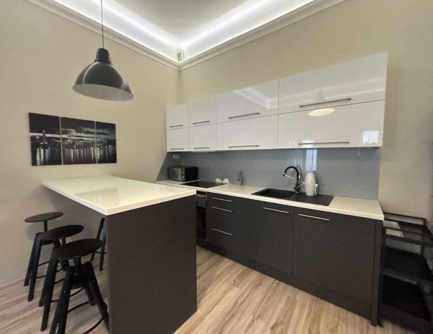 Eladó téglalakás, Budapesten, VI. kerületben, Dessewffy utcában