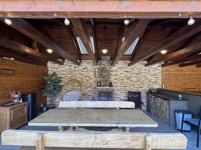 Eladó családi ház, Érden 280 M Ft, 5 szobás