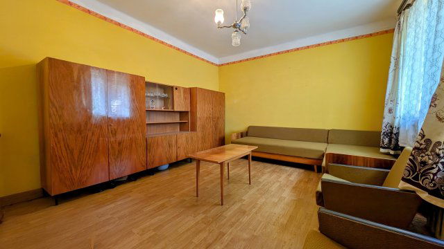 Eladó családi ház, Hajdúhadházon 20 M Ft, 2 szobás