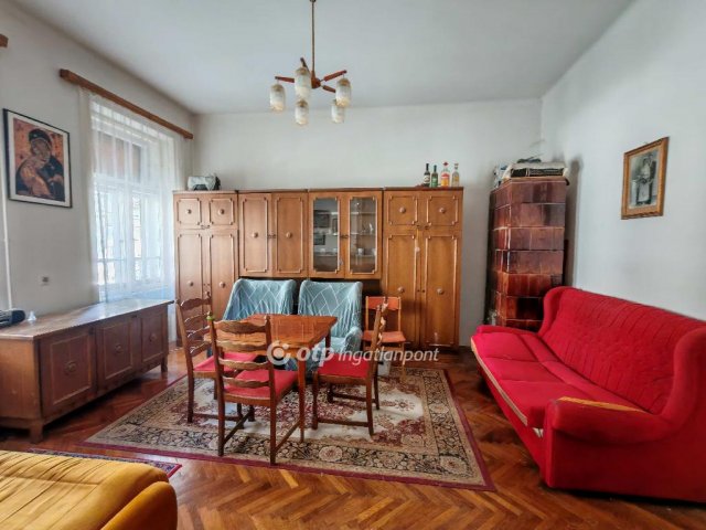 Eladó téglalakás, Miskolcon 34.9 M Ft, 2 szobás