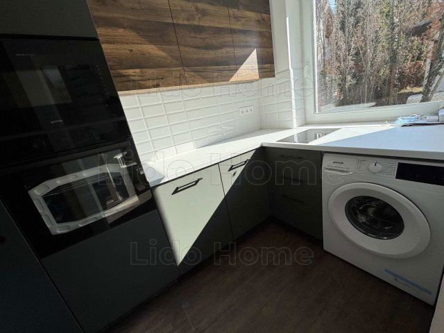 Eladó családi ház, Siófokon 119.9 M Ft, 10+2 szobás