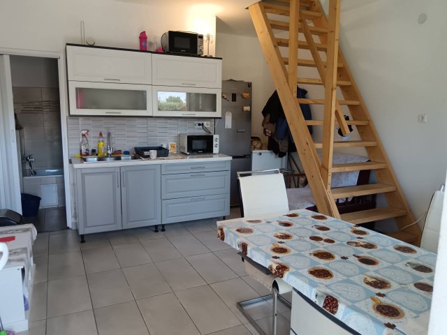 Eladó sorház, Almásfüzitőn 40 M Ft, 2 szobás