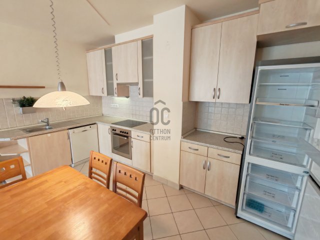 Eladó téglalakás, Budapesten, VIII. kerületben 88 M Ft, 2 szobás