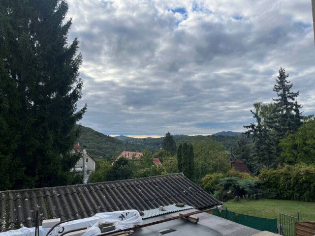 Eladó családi ház, Solymáron 113 M Ft, 4 szobás