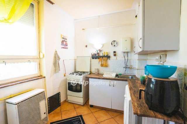 Eladó panellakás, Gárdonyban 46.9 M Ft, 2 szobás